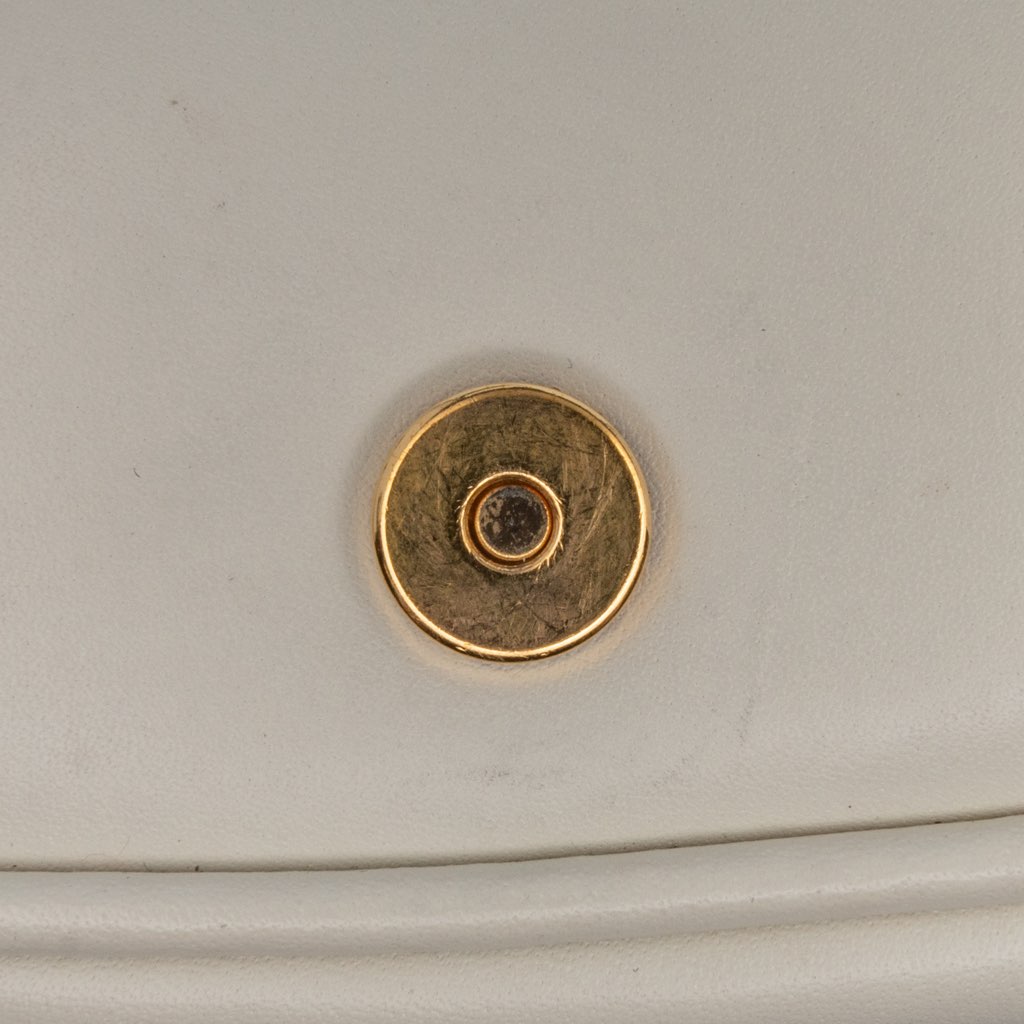 Dior Leather East West Bobby Crossbody - Detail 2