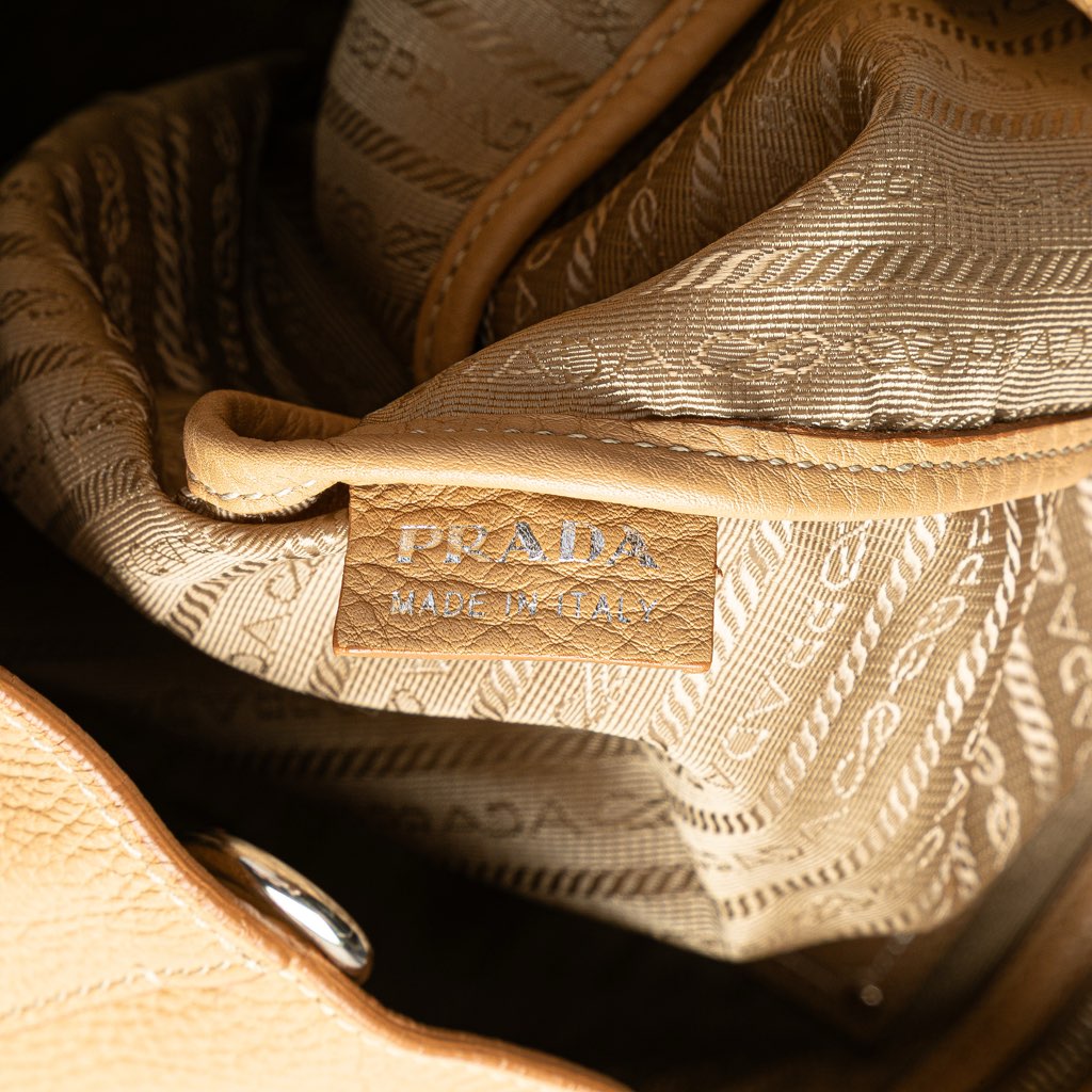 Prada Vitello Daino Open Convertible Tote - Detail 1