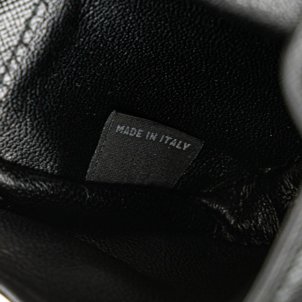 Prada Saffiano Crossbody - Detail 1