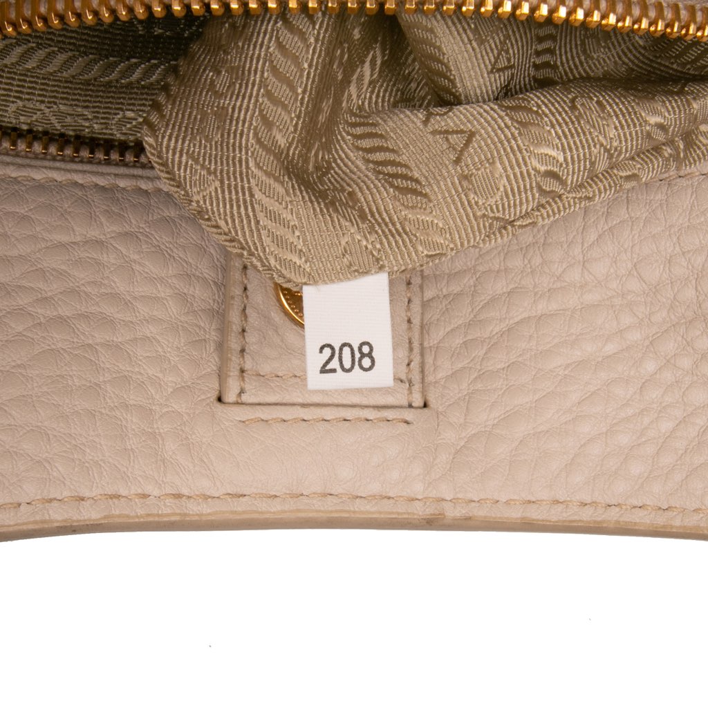 Prada Vitello Daino Side Pocket Convertible Tote - Detail 1