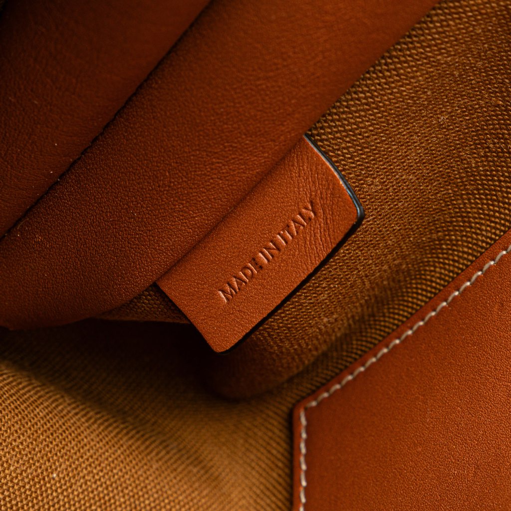 Celine Triomphe Coated Canvas Clutch On Chain - Detail 2