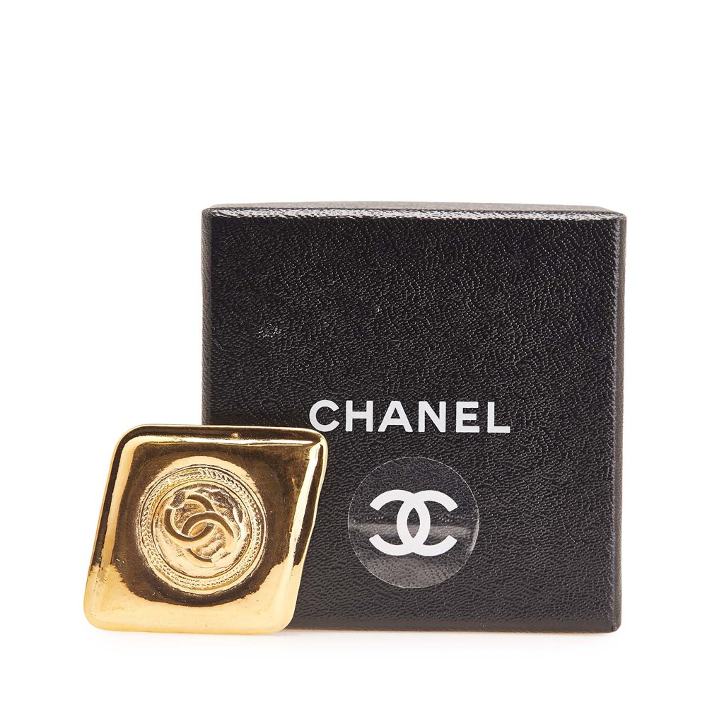 Chanel CC Gold Plated Diamond Brooch - Detail 1