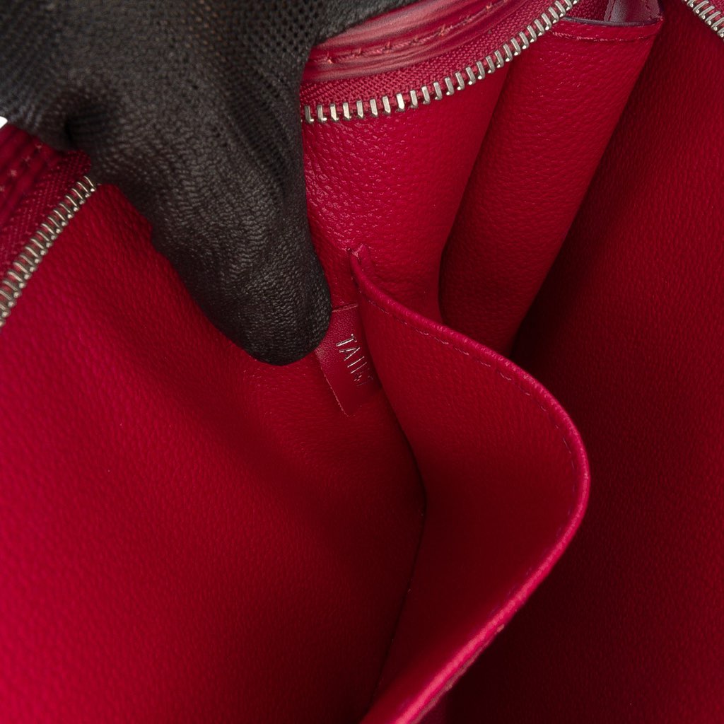 Louis Vuitton Epi Toiletry Pouch 26 - Side view