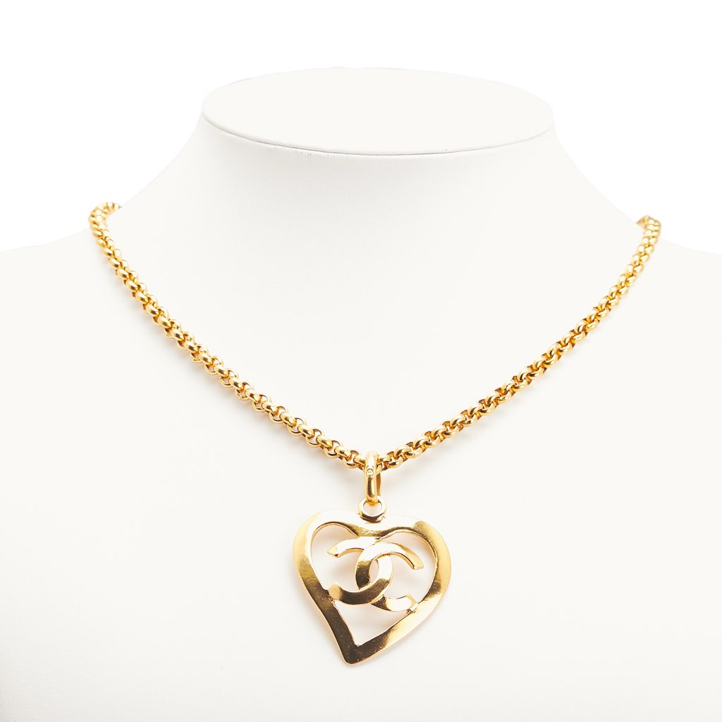 Chanel CC Gold Plated Heart Pendant Necklace - 4