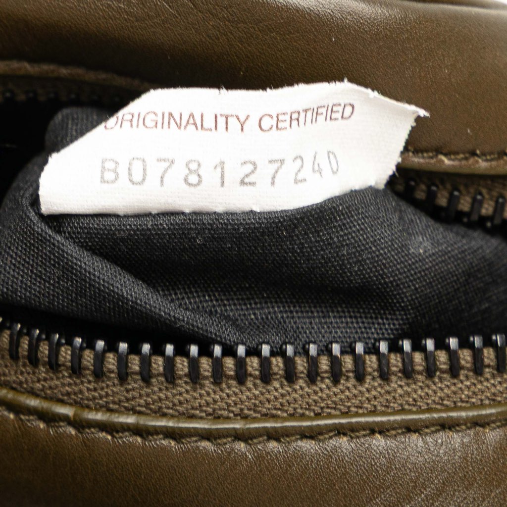 Bottega Veneta Perforated Calfskin Leggero Crossbody - Detail 1