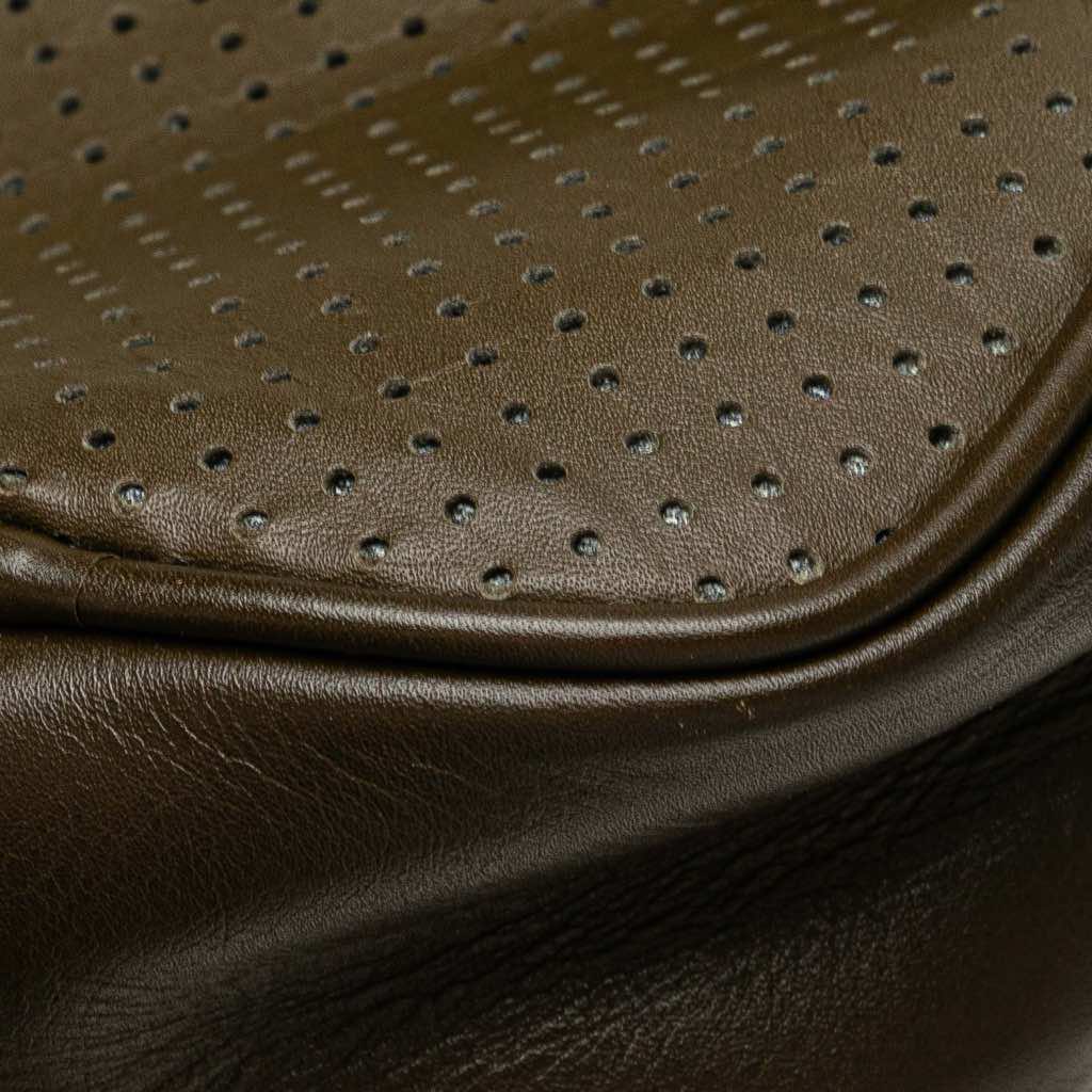 Bottega Veneta Perforated Calfskin Leggero Crossbody - Detail 2