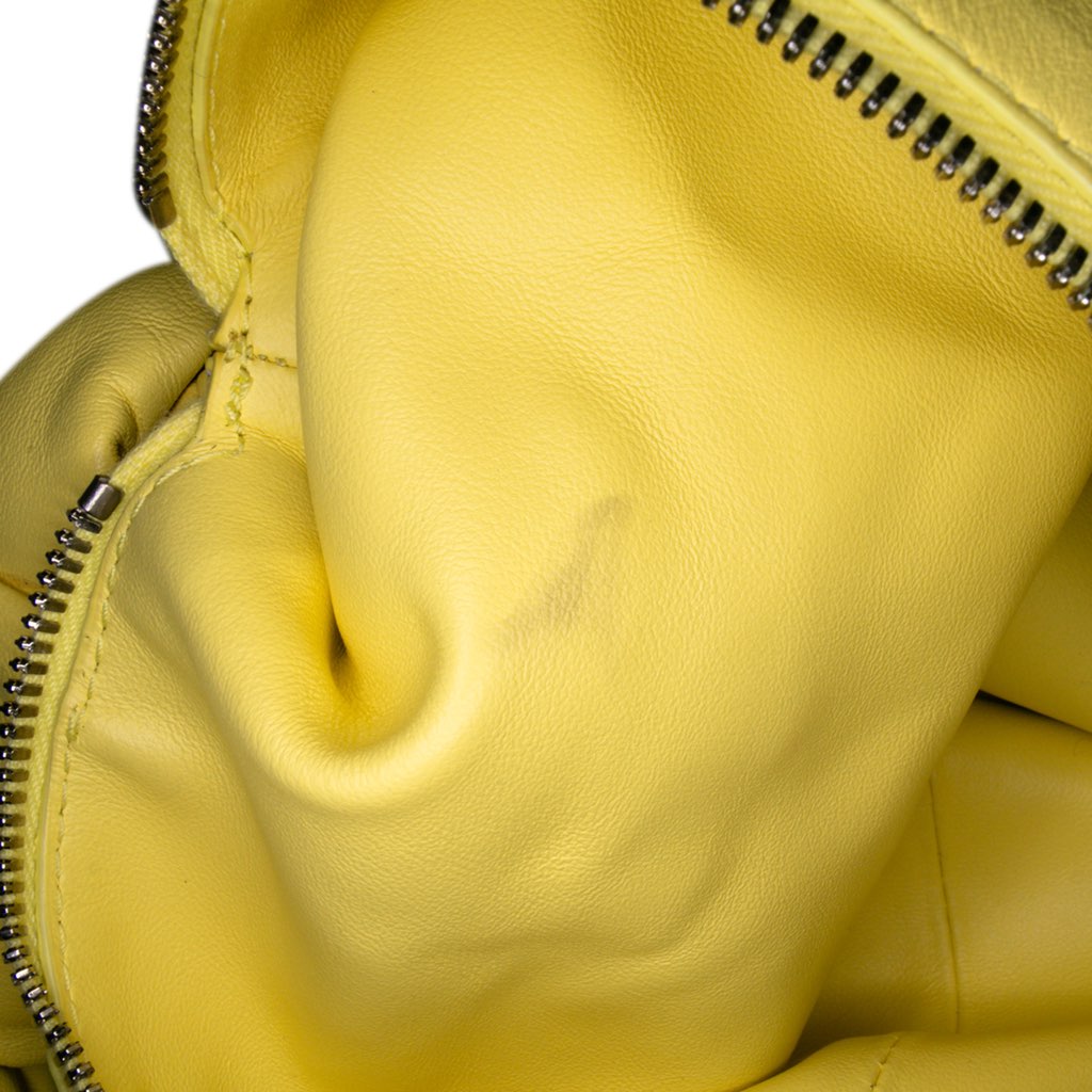 Bottega Veneta Mini Calfskin Double Knot - Detail 1