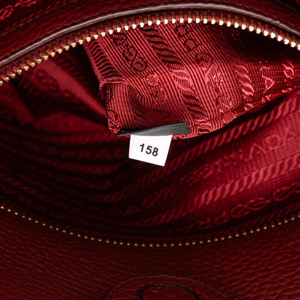Prada Vitello Daino Shopping Tote - Detail 2