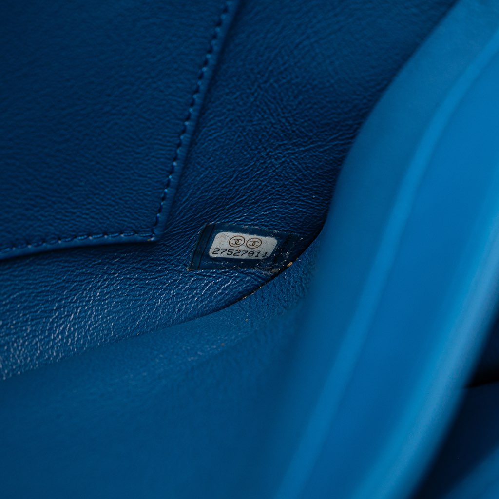 Chanel Medium Lambskin Trendy CC Top Handle Bag - Detail 1