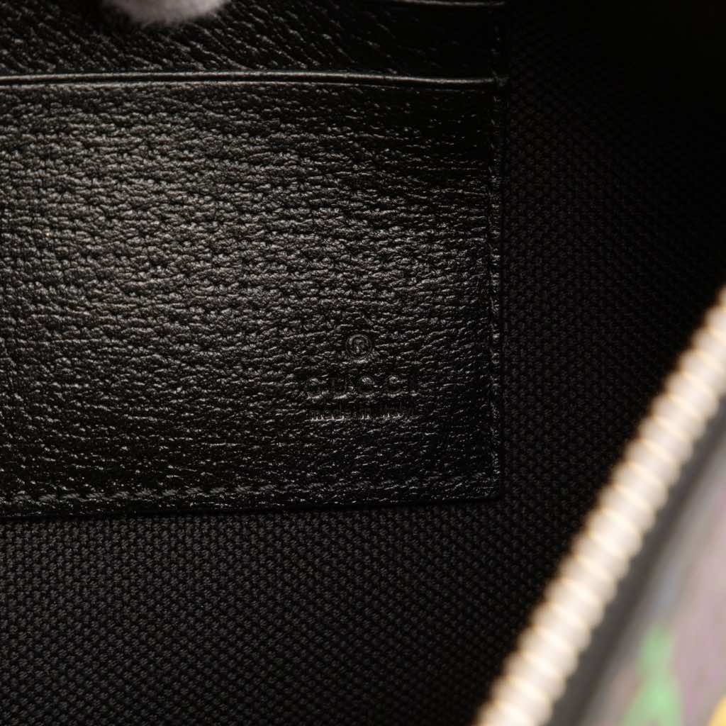 Gucci GG Supreme Psychedelic Zip Clutch - Side view