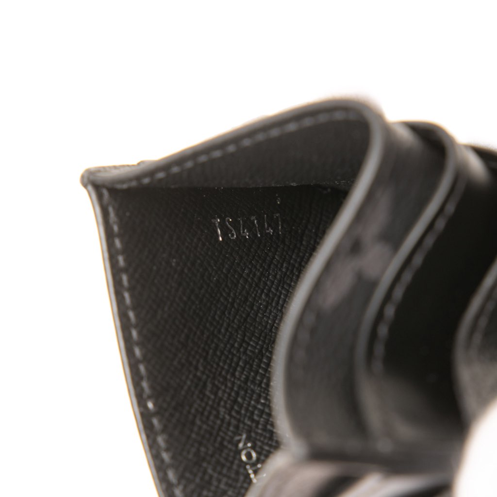 Louis Vuitton Monogram Eclipse Double Card Holder - Detail 1