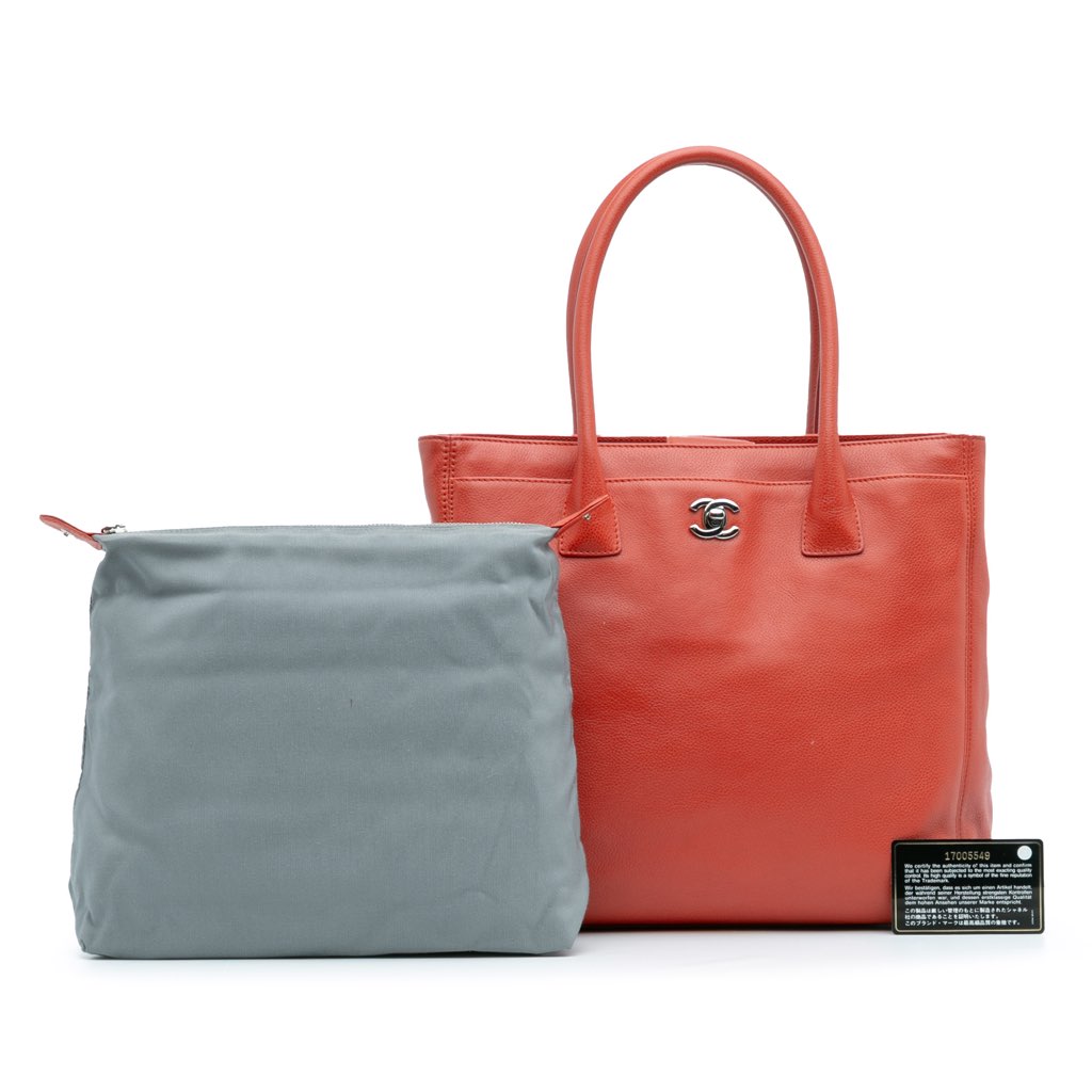 Chanel Tall Calfskin Executive Cerf Tote - Image 15