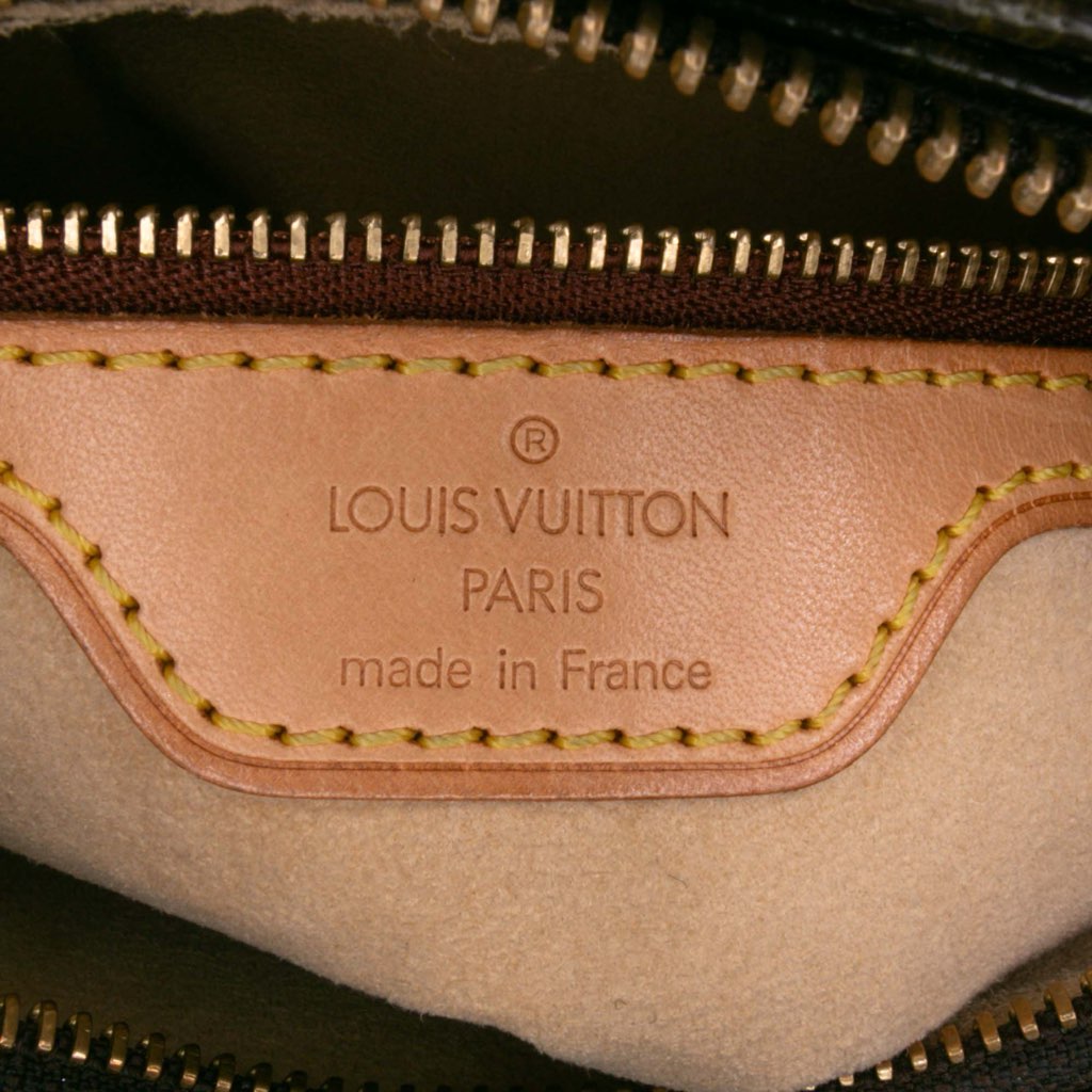 Louis Vuitton Monogram Looping MM - Side view