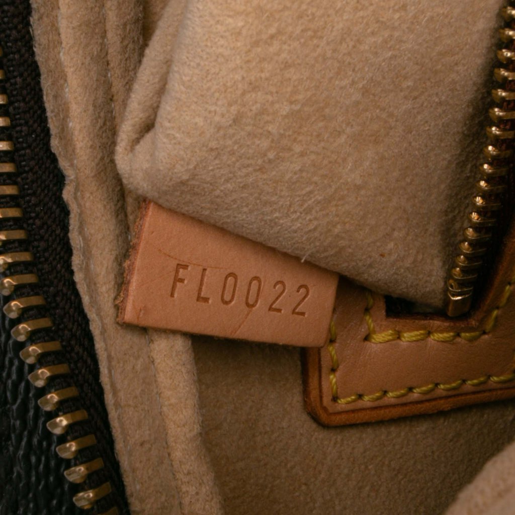 Louis Vuitton Monogram Looping MM - Detail 1