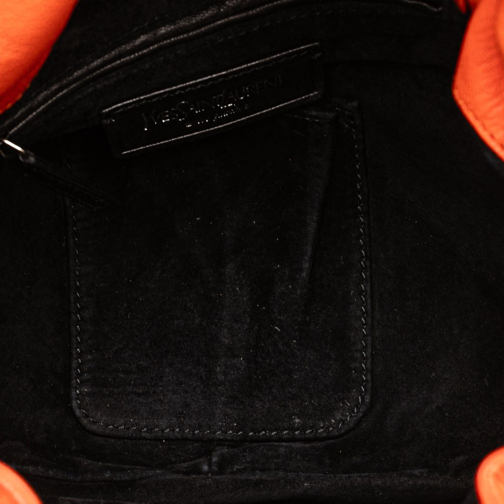 Yves Saint Laurent Leather Nadja Rose Petal Shoulder Bag - 4