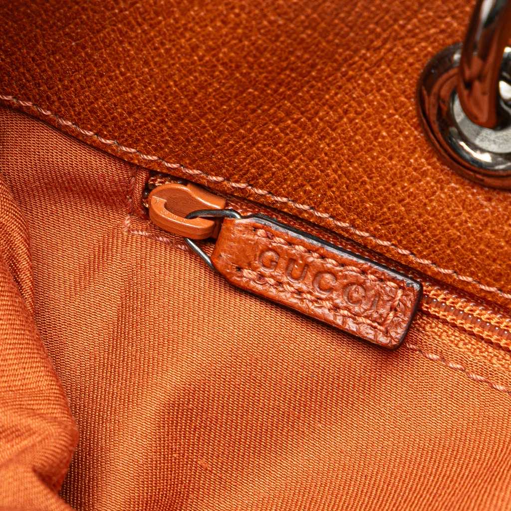 Gucci GG Canvas Eclipse Tote - Detail 2