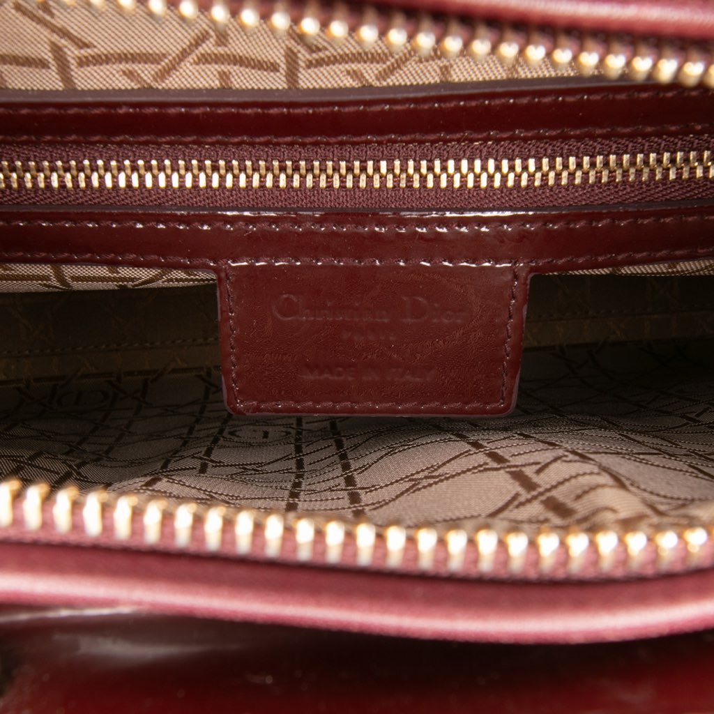 Dior Large Patent Cannage Lady Dior - Side view