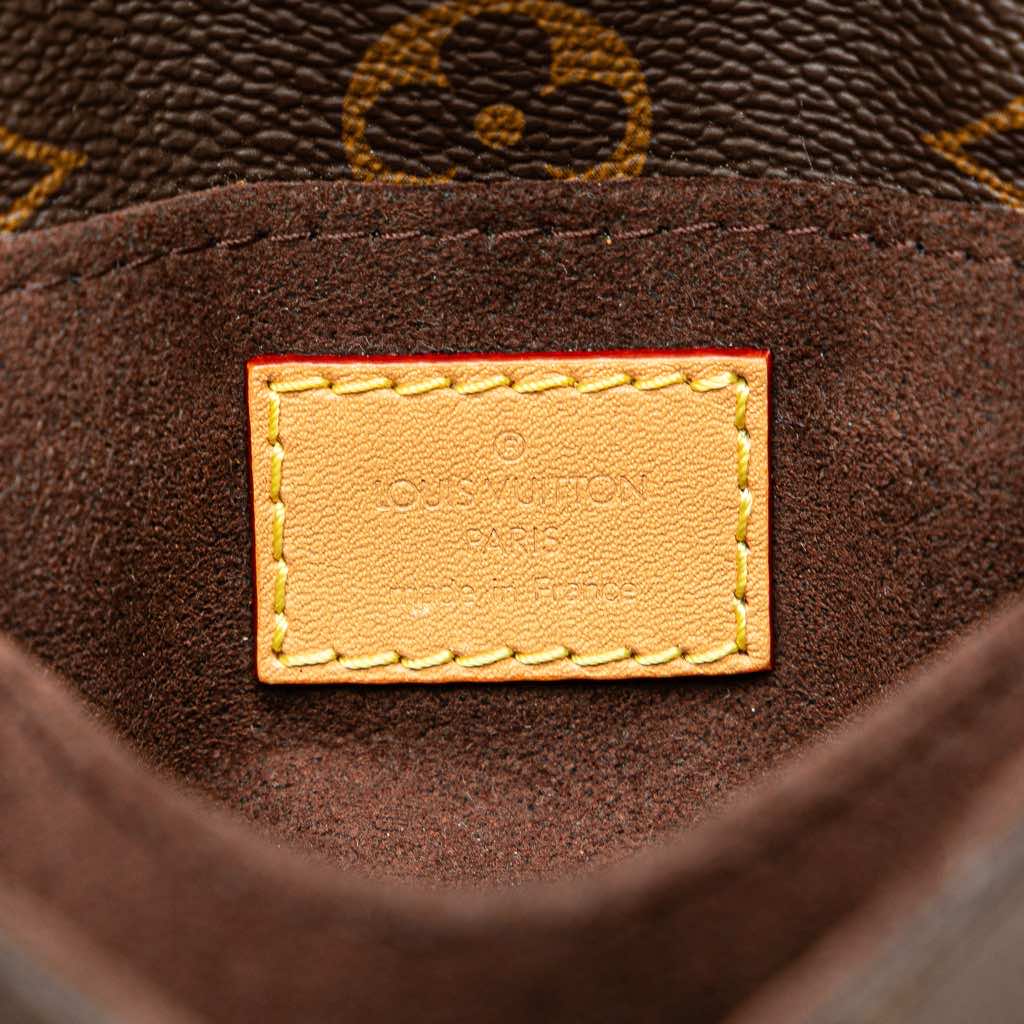 Louis Vuitton Monogram Micro Metis - Side view