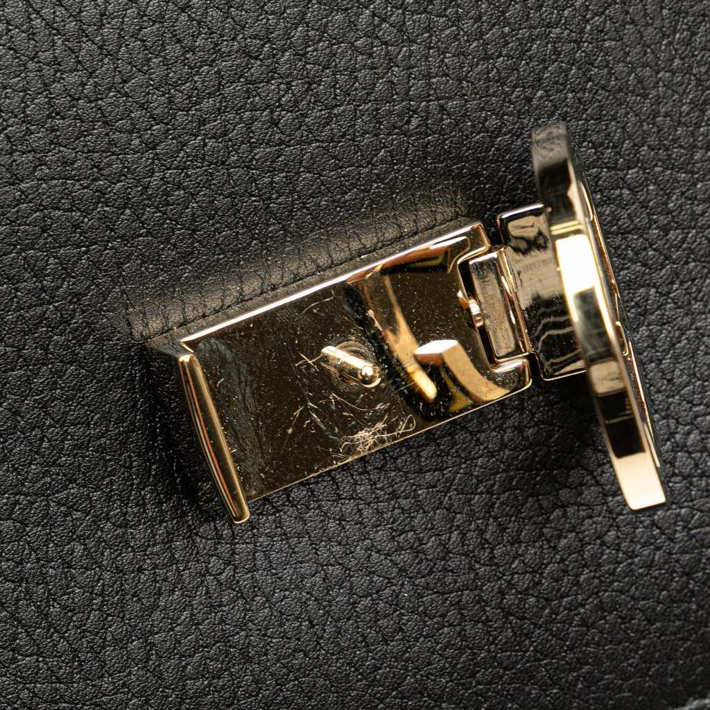 Gucci Small Dollar Calfskin Interlocking G Crossbody - Detail 2