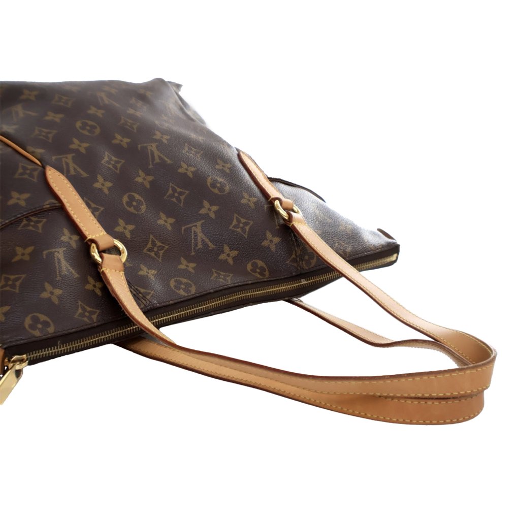 Louis Vuitton Monogram Totally MM - Image 14