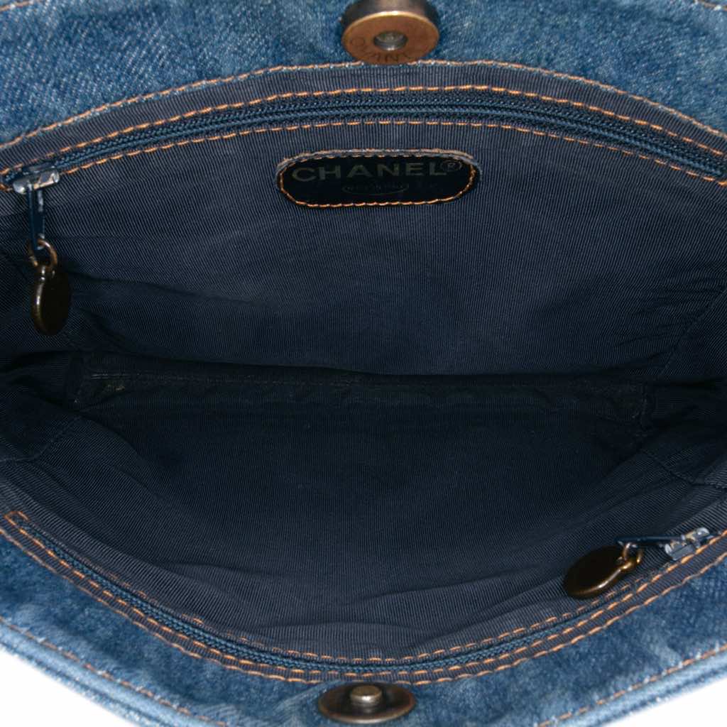 Chanel Small CC Stitched Denim Tote - 4