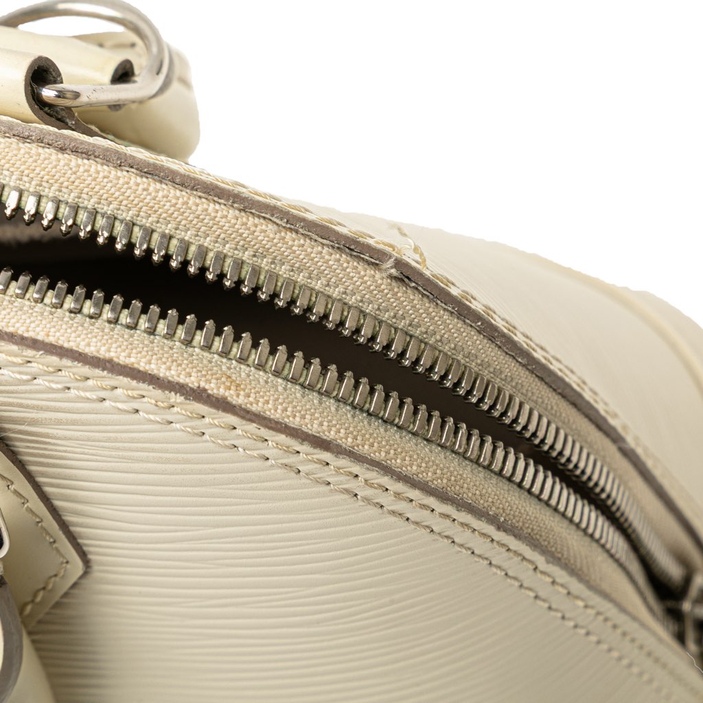 Louis Vuitton Epi Alma BB - Image 11