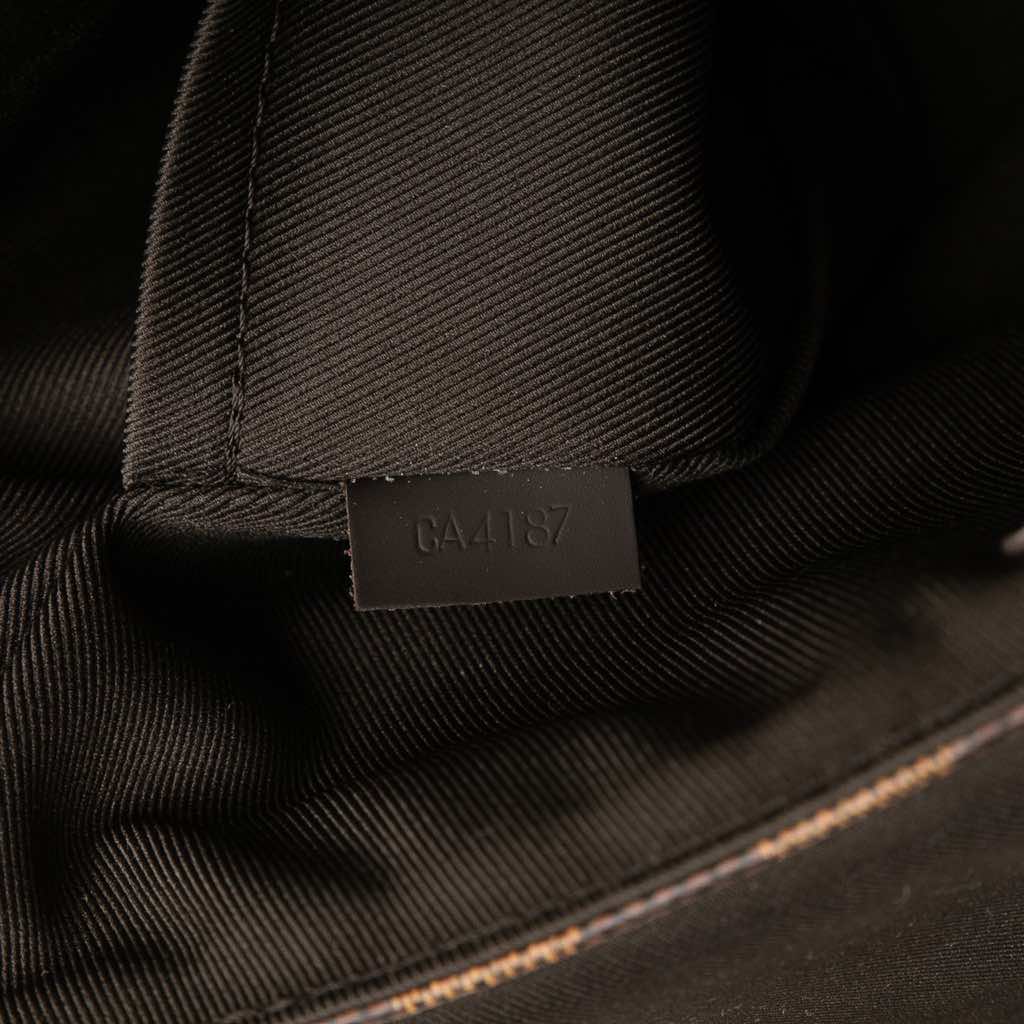 Louis Vuitton Damier Ebene District PM - 5