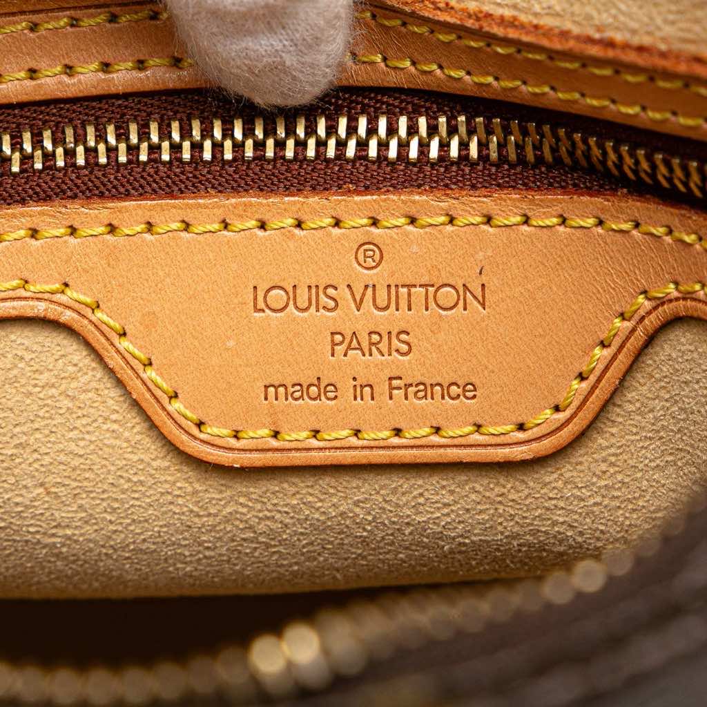 Louis Vuitton Monogram Looping MM - Detail 1