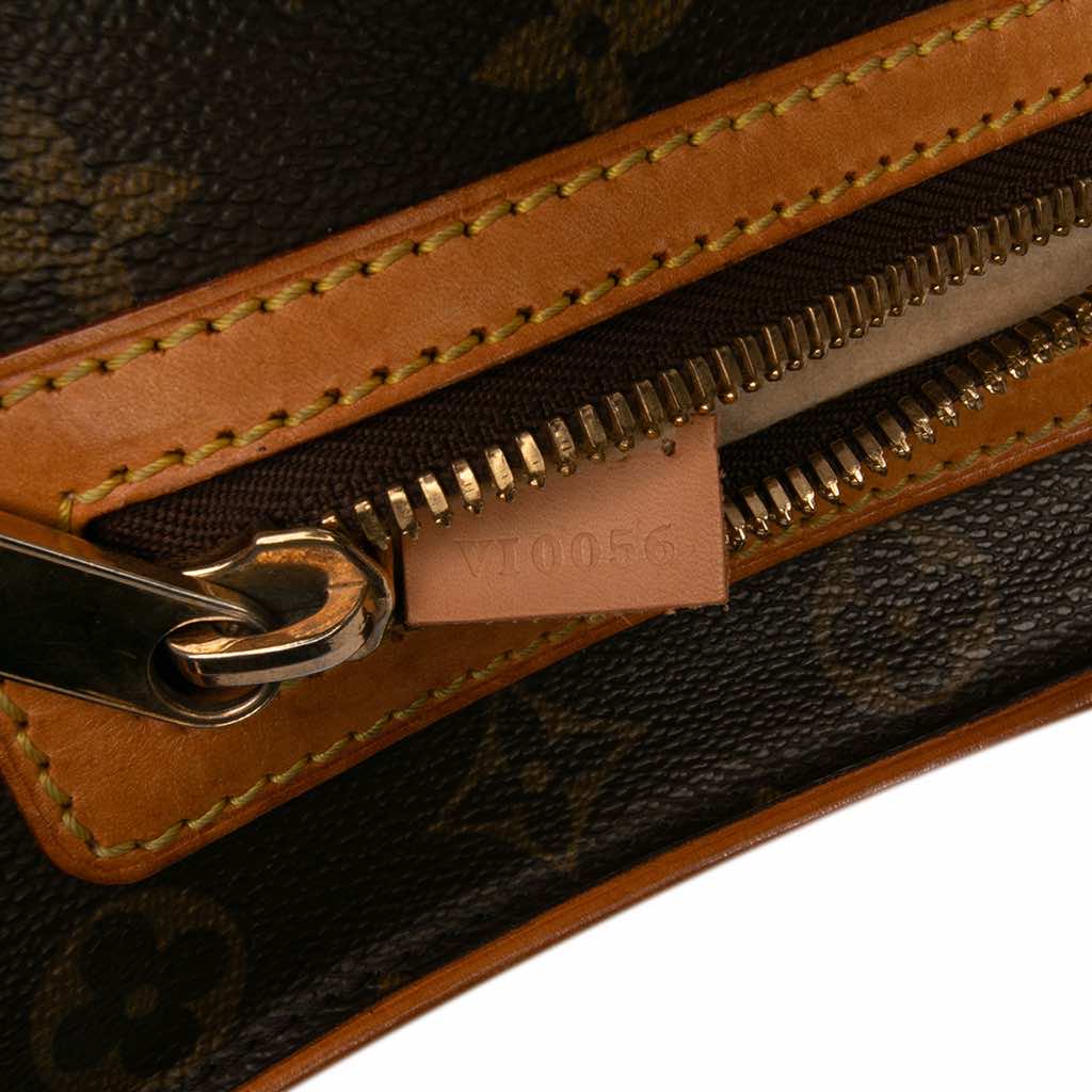 Louis Vuitton Monogram Hudson GM - Detail 1