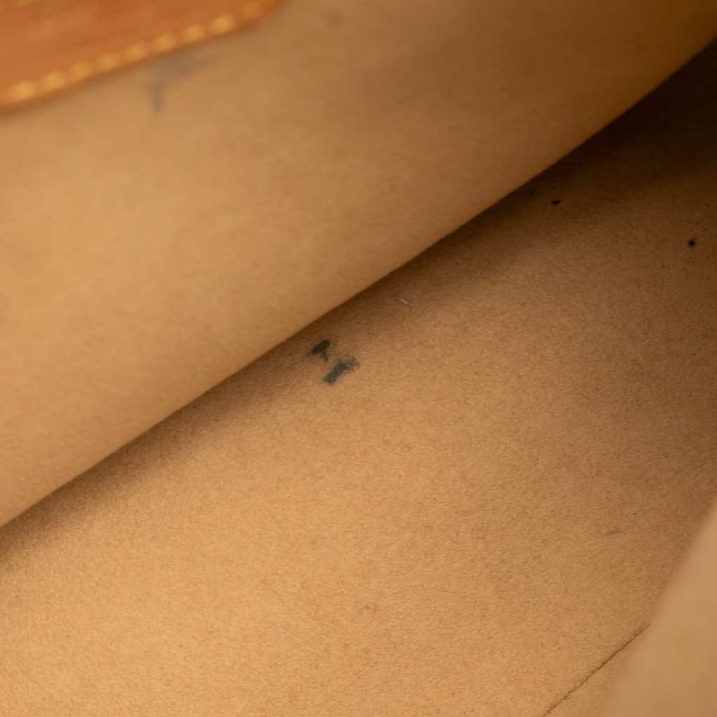 Louis Vuitton Monogram Looping MM - Image 10