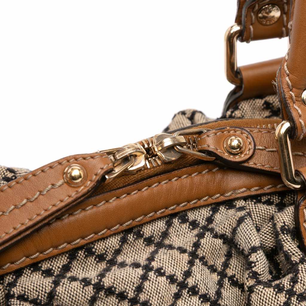 Gucci Diamante Canvas Sukey Satchel - Detail 2