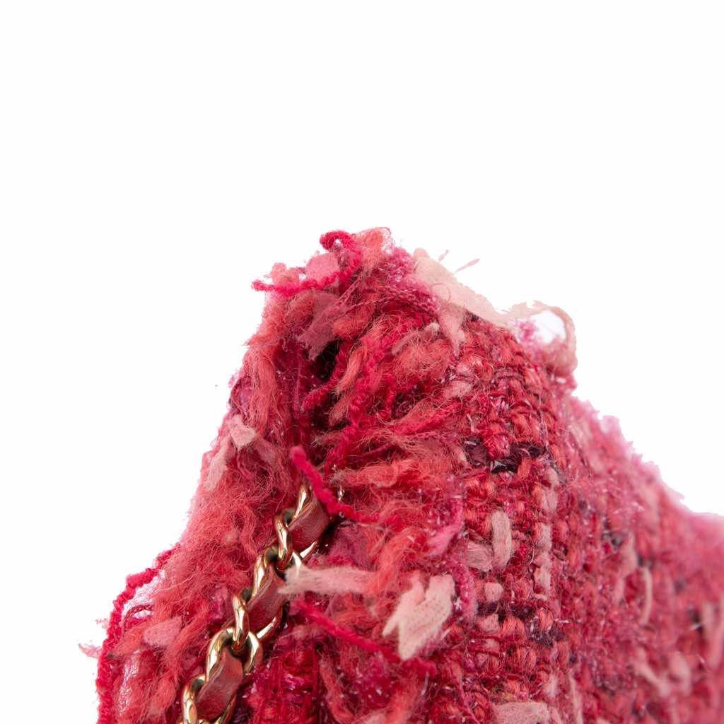 Chanel CC Tweed Wallet On Chain - Image 14