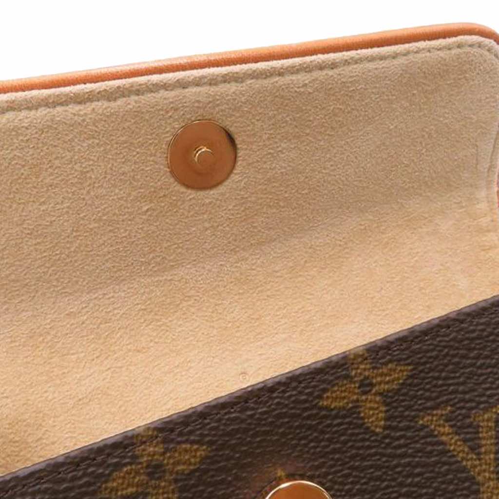 Louis Vuitton Monogram Pochette Florentine - Detail 2
