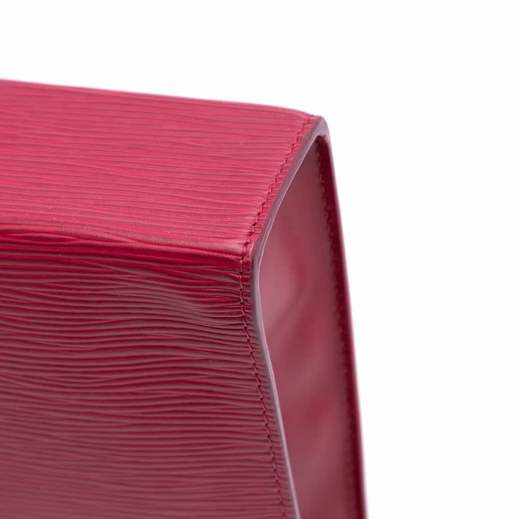 Louis Vuitton Epi Toiletry Pouch 26 - Image 11