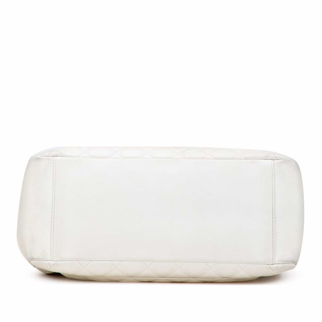 Chanel Caviar Grand Shopping Tote - Image 6