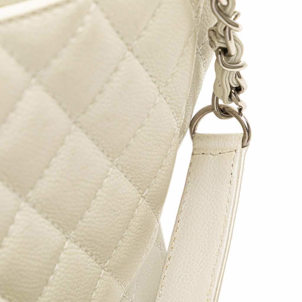 Chanel Caviar Grand Shopping Tote - Detail 2