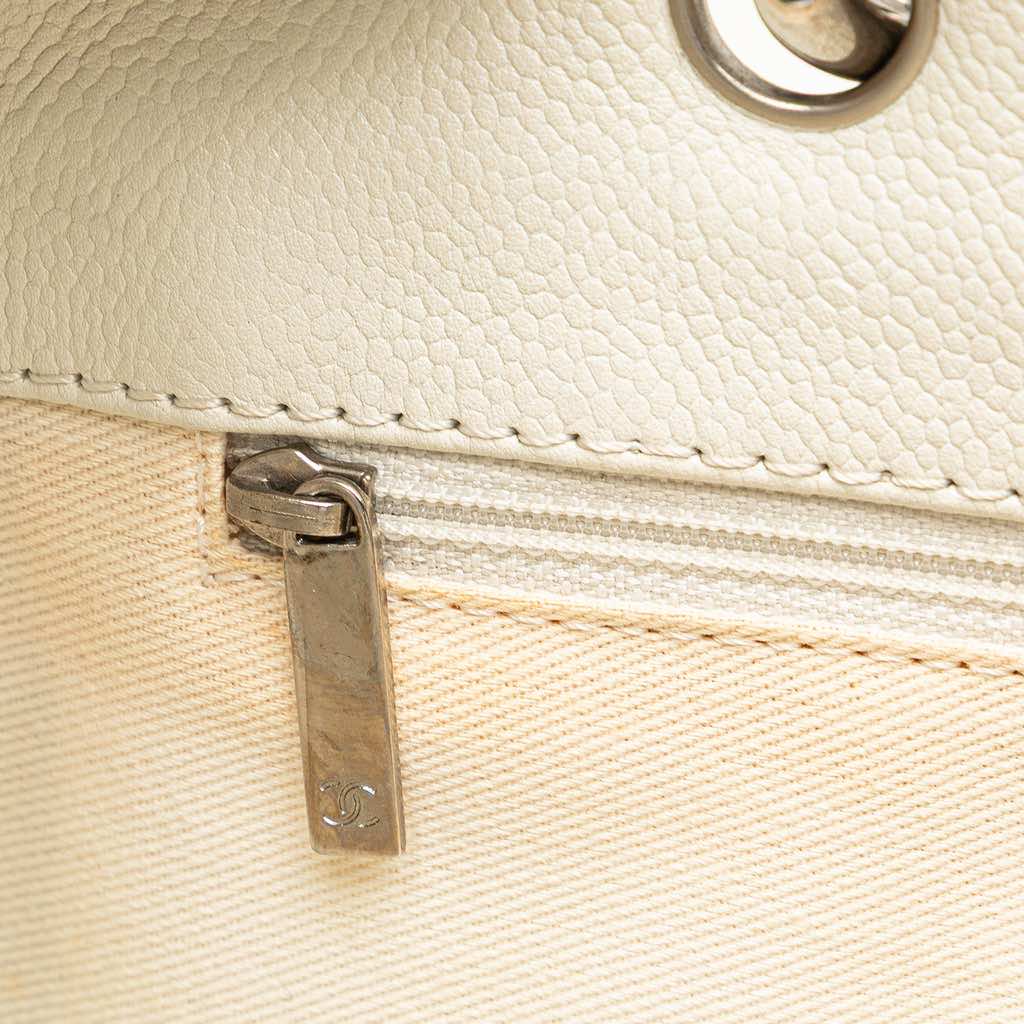 Chanel Caviar Grand Shopping Tote - Image 11