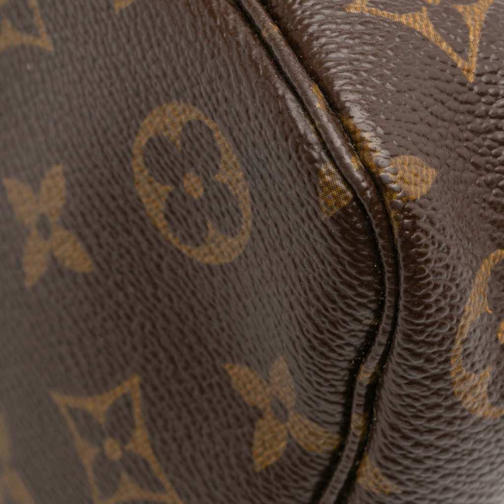 Louis Vuitton Takashi Murakami Monogram Cherry Pochette Accessoires - Image 10