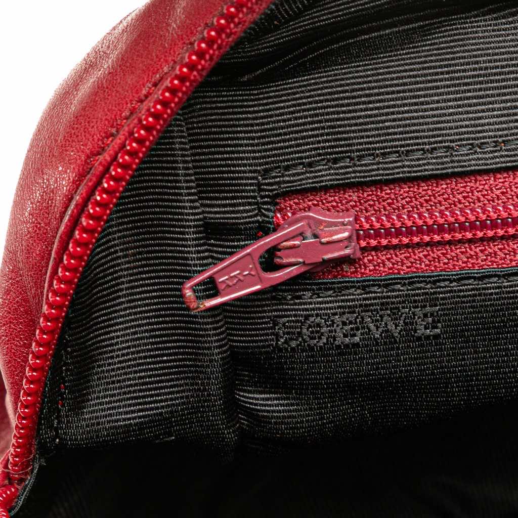 Loewe Leather Anagram Crossbody - Detail 1