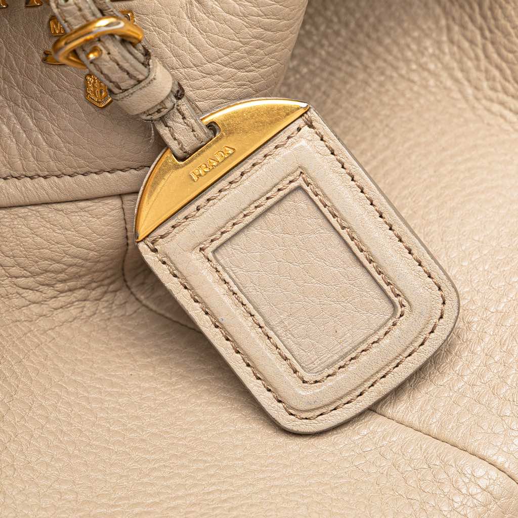 Prada Vitello Daino Open Convertible Tote - Detail 2