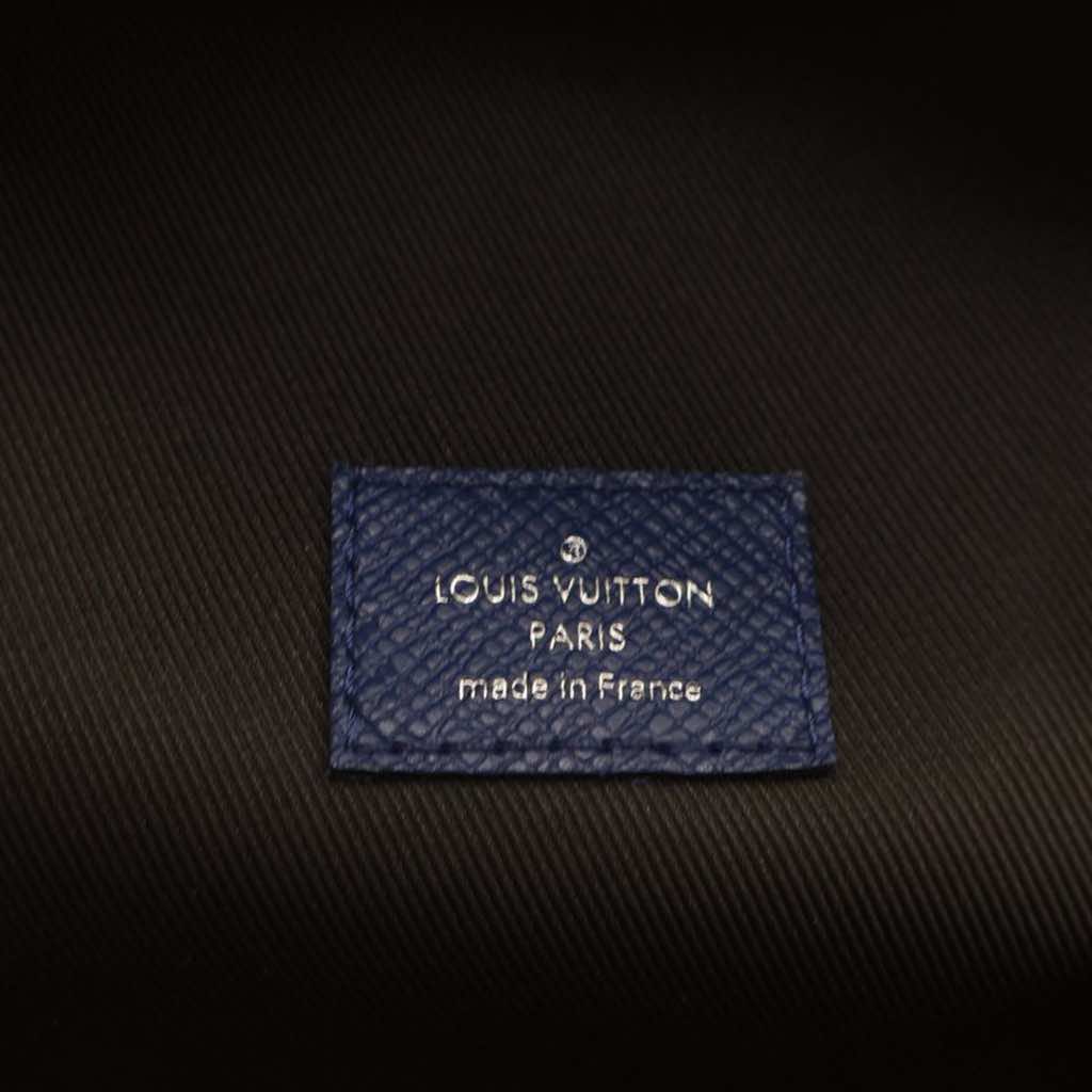 Louis Vuitton Monogram Taigarama Discovery Backpack - Detail 2