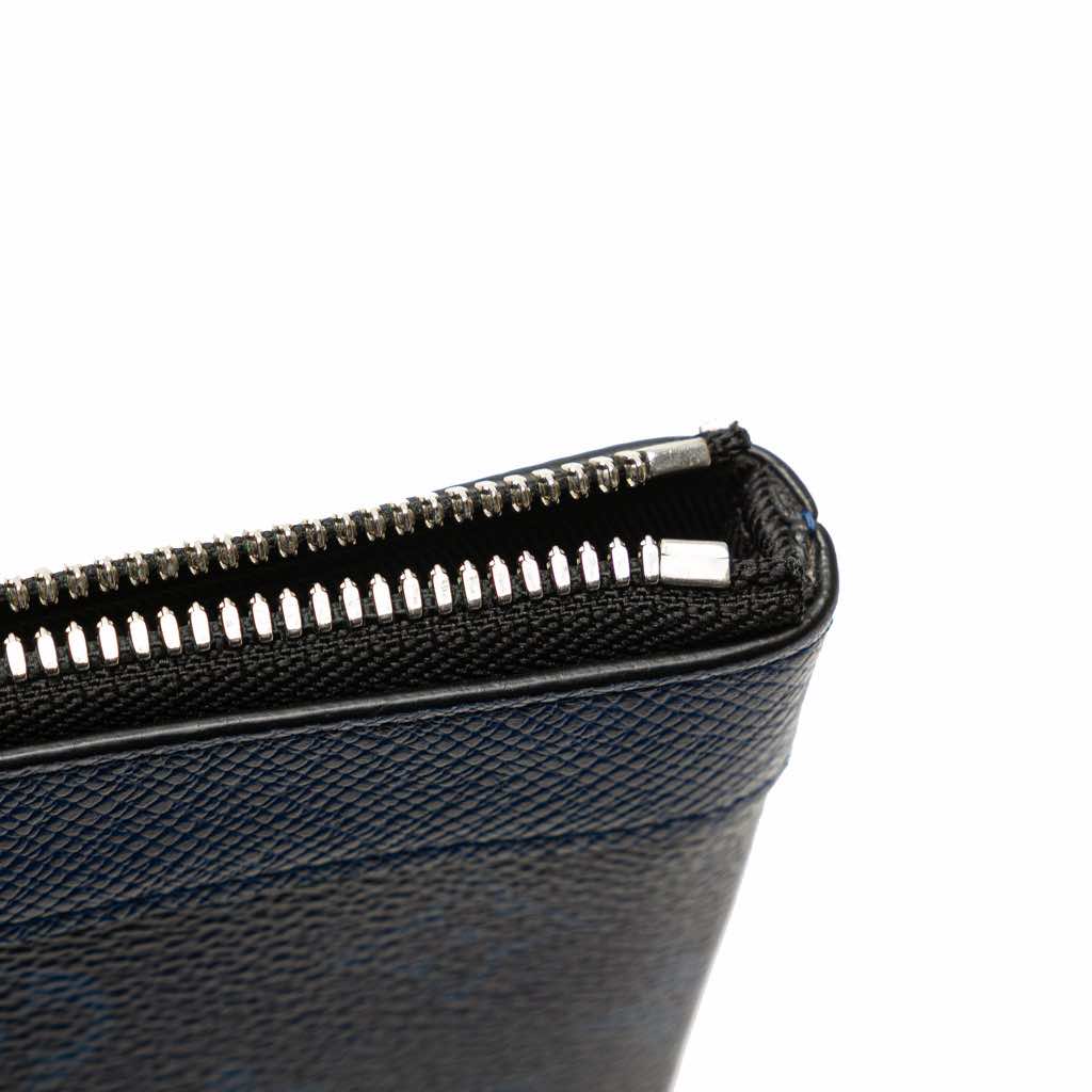 Louis Vuitton Monogram Taigarama Pochette Discovery PM - Image 11