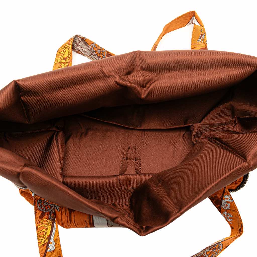 Hermès Jeu des Omnibus et Dames Blanches Silky Pop Tote - 4