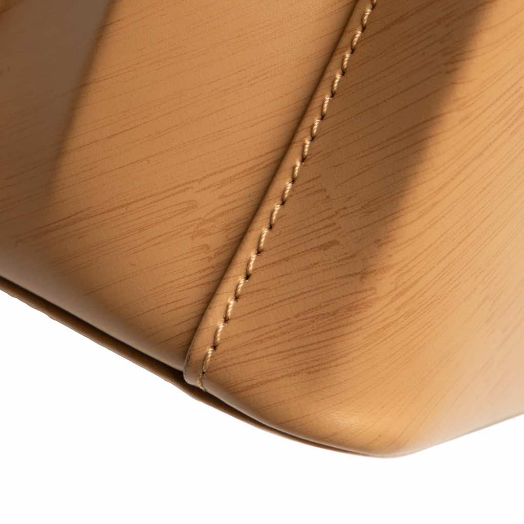 Cartier Leather Trinity Handbag - Image 10