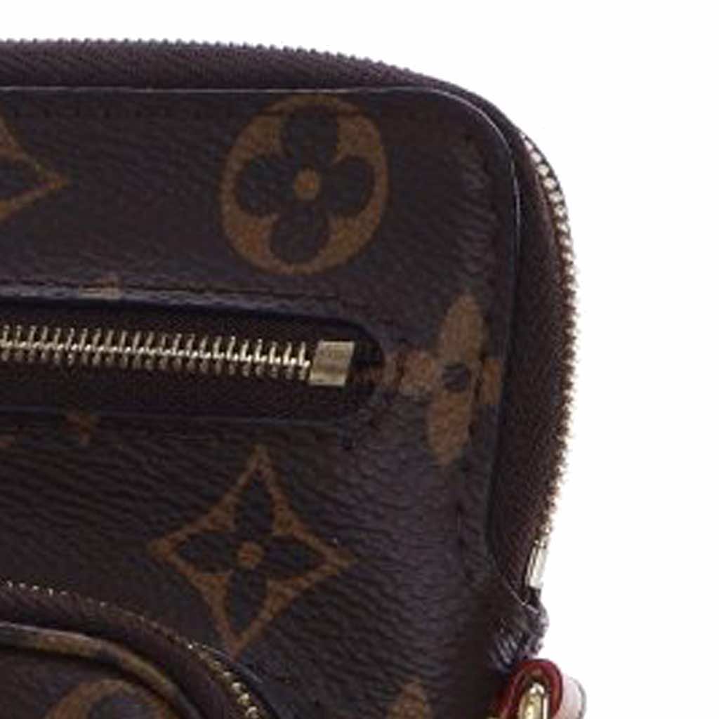 Louis Vuitton Monogram Utility Phone Sleeve - Image 10