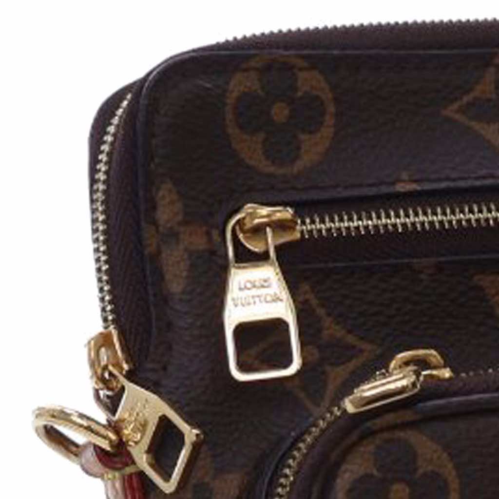 Louis Vuitton Monogram Utility Phone Sleeve - Image 11