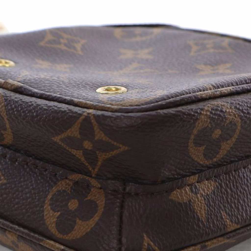 Louis Vuitton Monogram Utility Phone Sleeve - Image 12