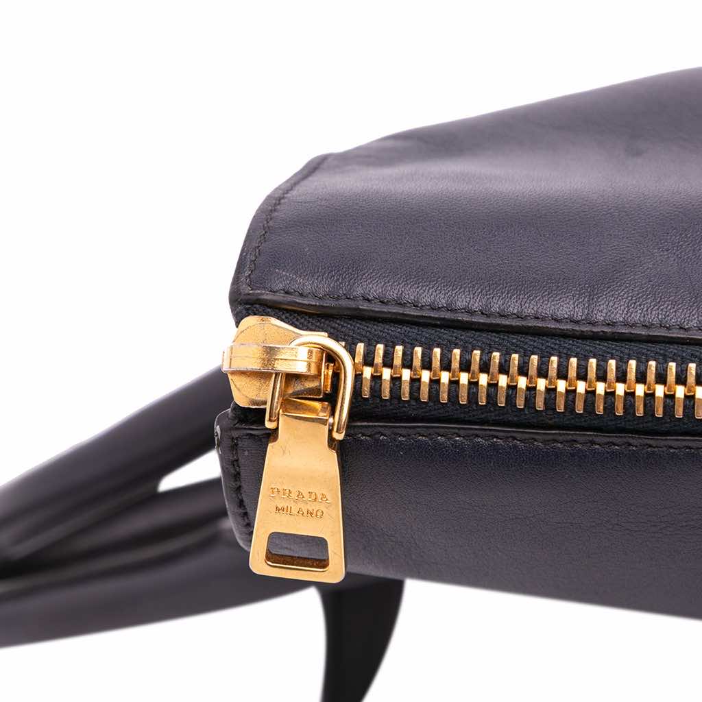 Prada Soft Calf Open Convertible Tote - Detail 2