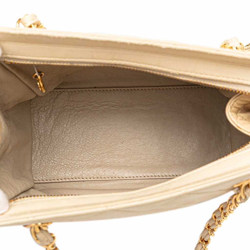 Chanel Quilted Lambskin Chain Shoulder Bag - 4