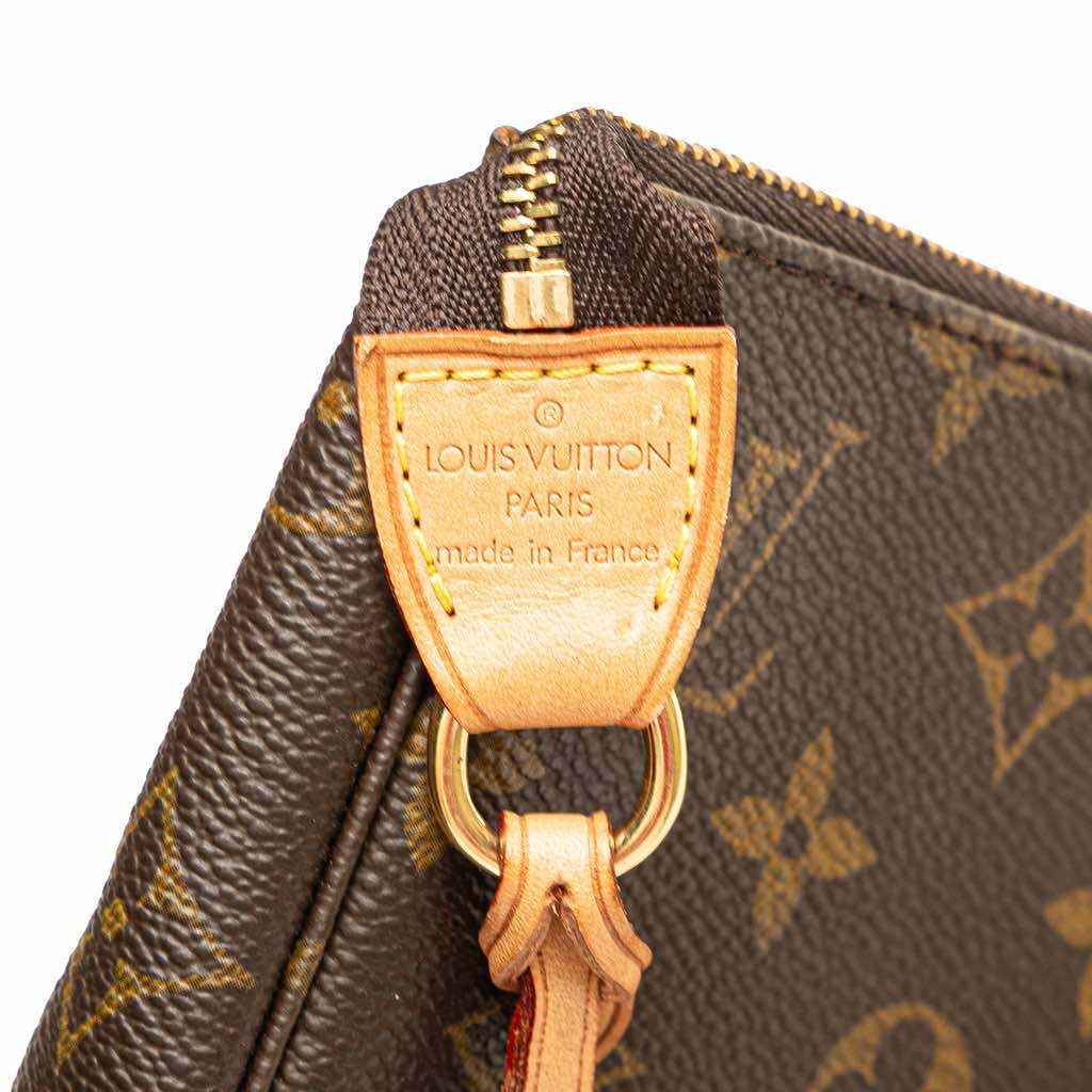 Louis Vuitton Monogram Pochette Accessoires - Detail 1